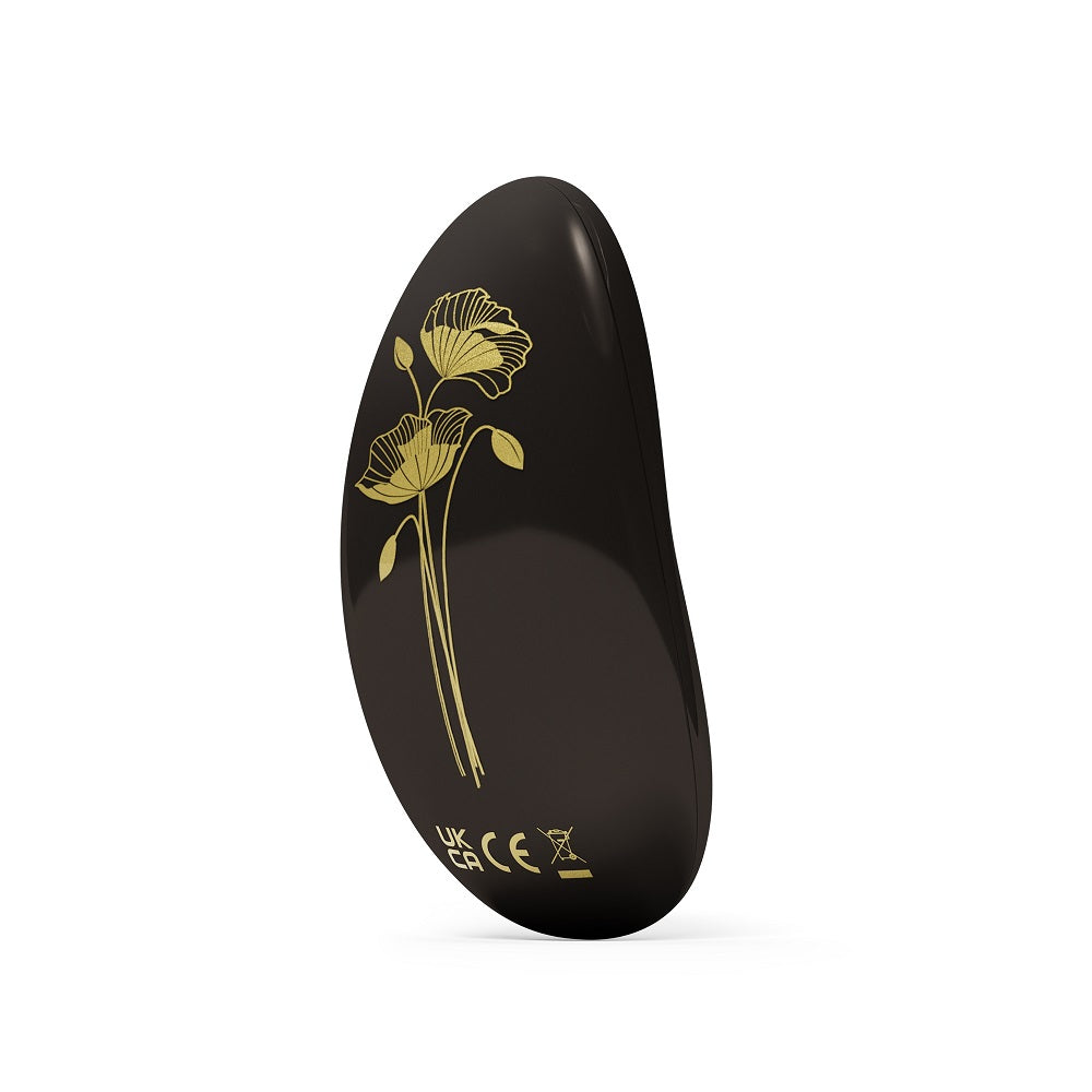 Lelo Nea 3 compact clitoral massager in black